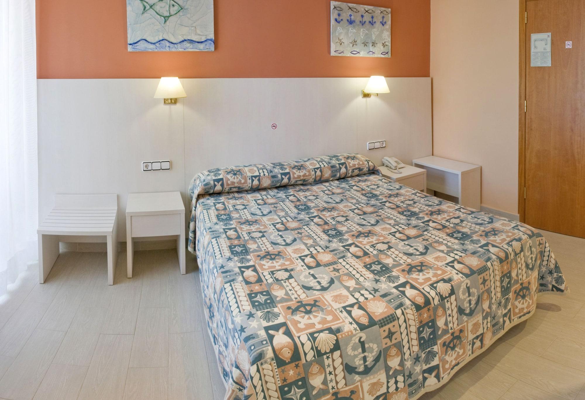 Ght Balmes, Hotel-Aparthotel&Splash Calella Exterior photo