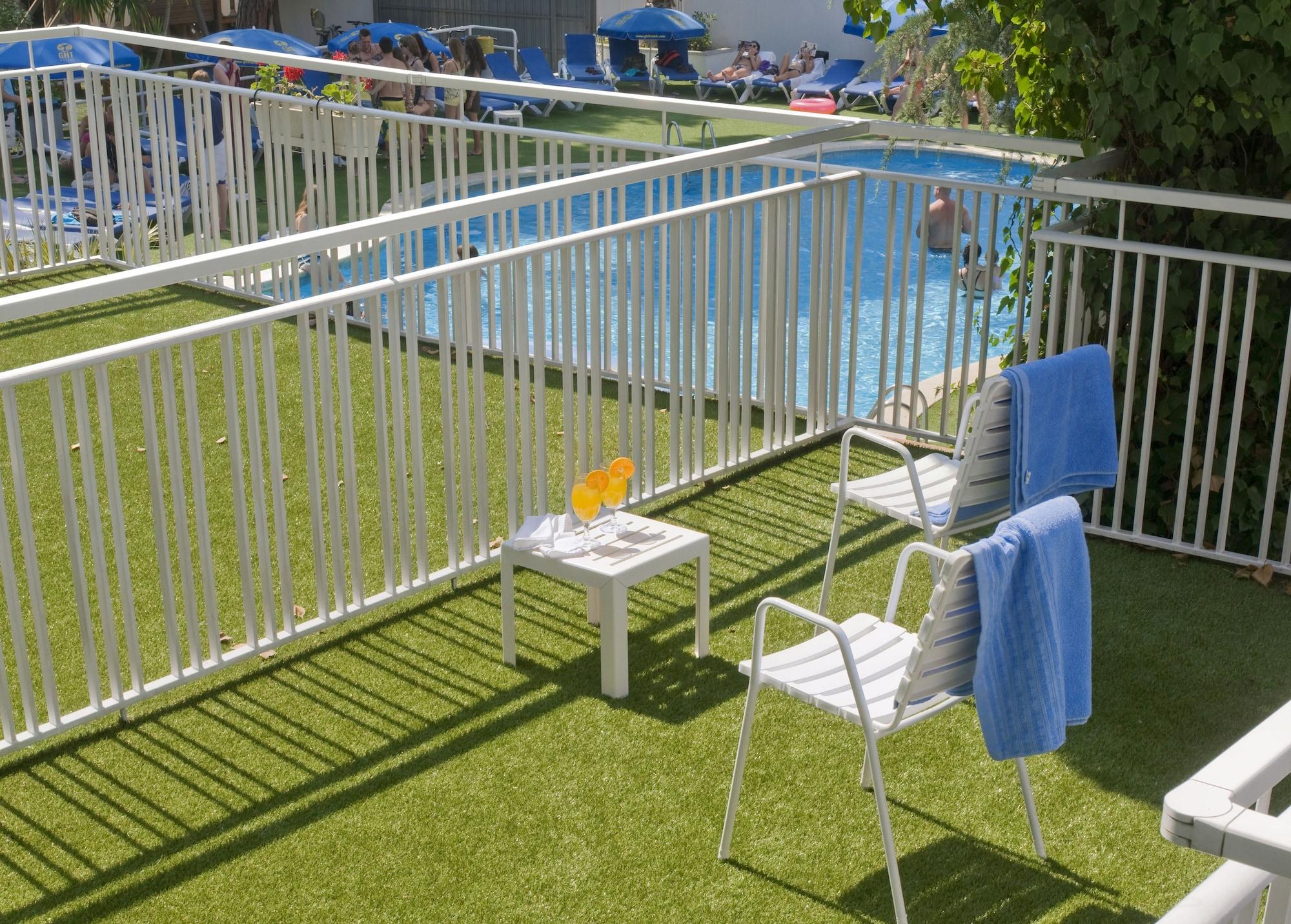 Ght Balmes, Hotel-Aparthotel&Splash Calella Exterior photo