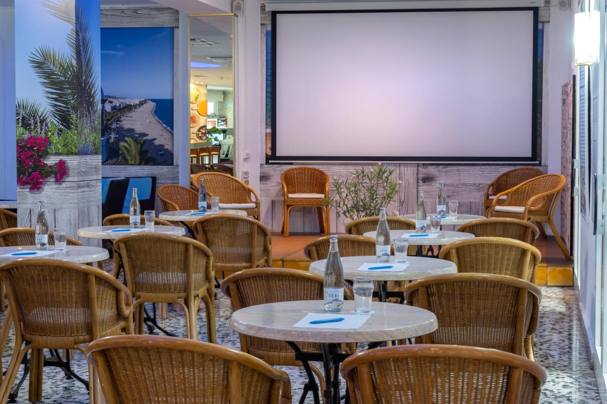 Ght Balmes, Hotel-Aparthotel&Splash Calella Exterior photo
